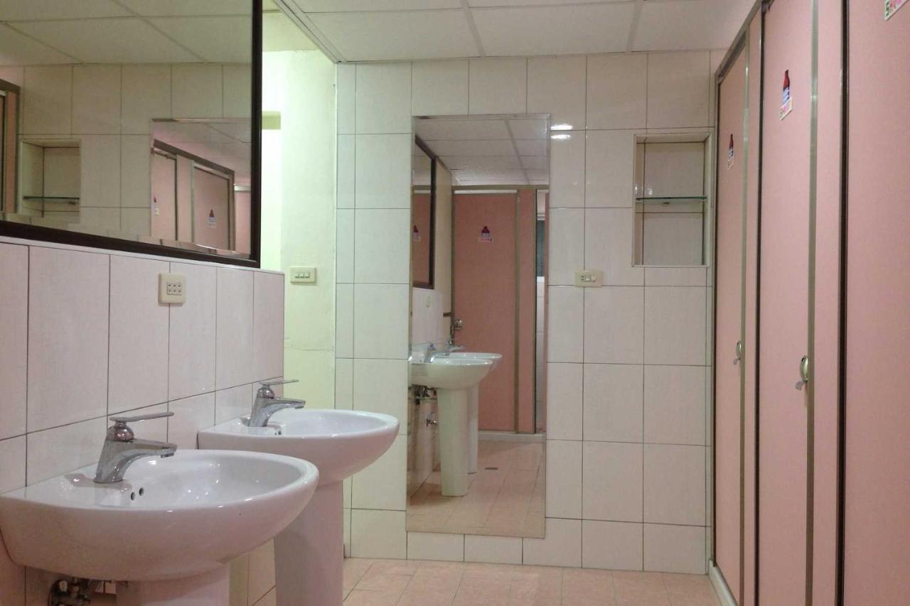 Hostel 巢鴨青年館 Kaohsiung Zewnętrze zdjęcie